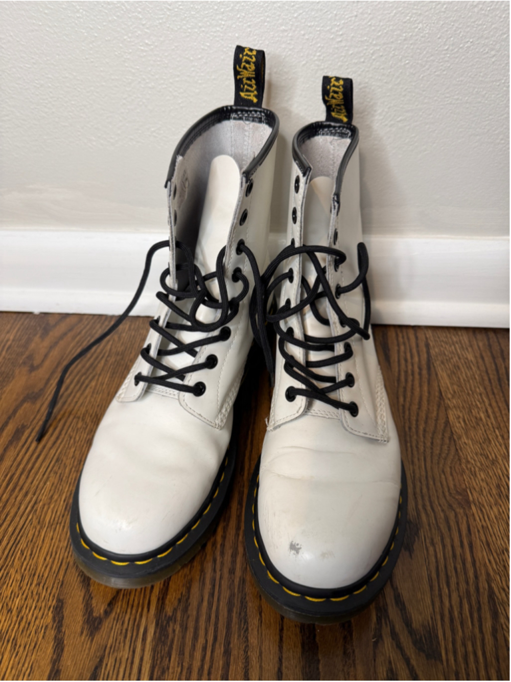 Dr. Martens 1460 White Smooth Leather Combat Boots Women’s 9